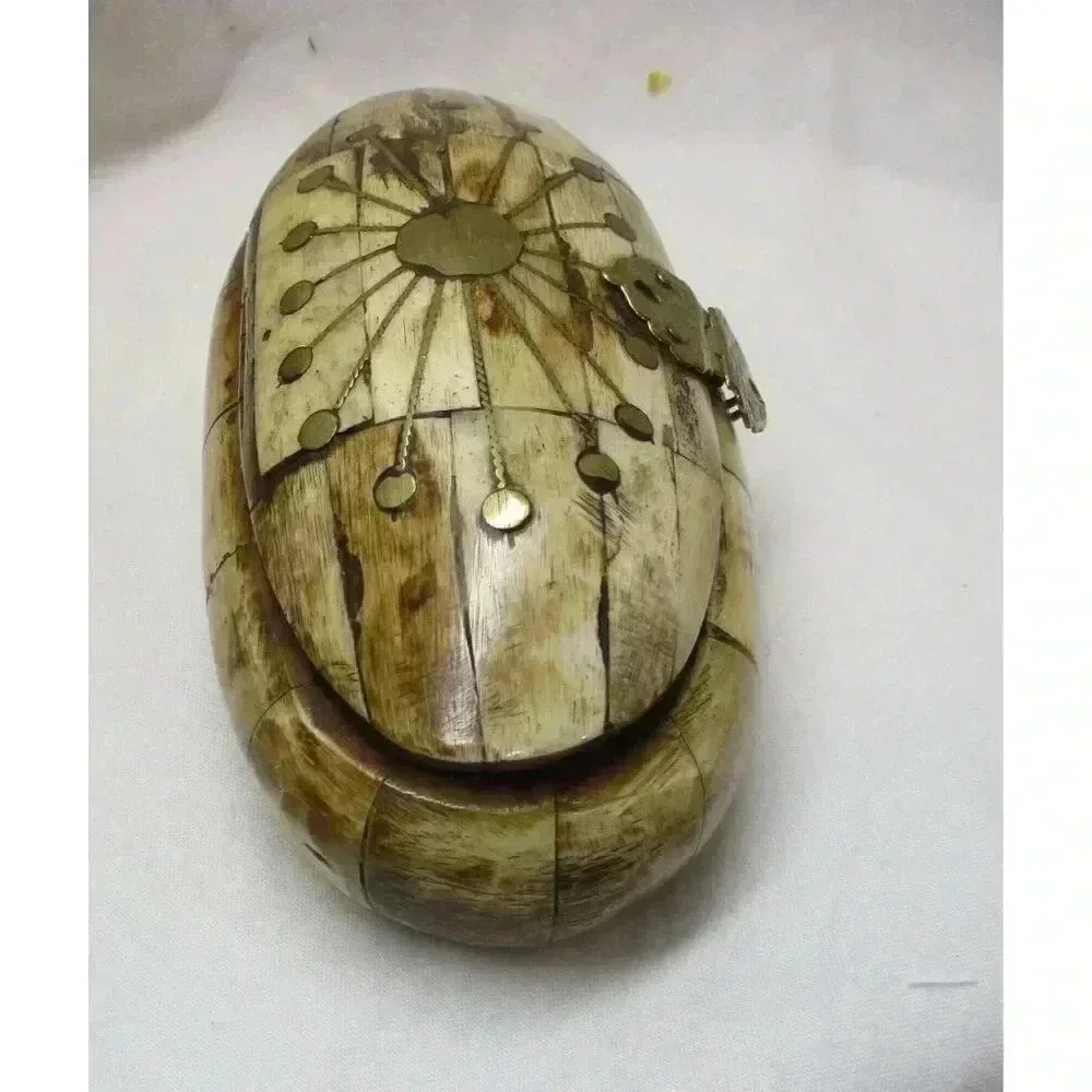 Bone Oval Box with‎ Brass inlay trinket box Jewelry latched midcentury modern
